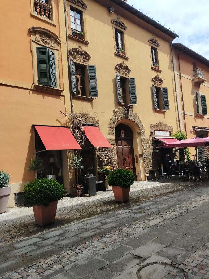 Ca' Spadoni, Centro Storico, Piano Terra, Ingresso Indipendente, Teatro, Parcheggio, Imola Exterior photo