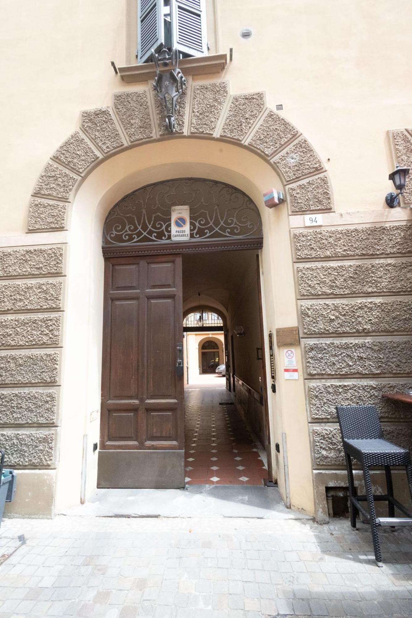 Ca' Spadoni, Centro Storico, Piano Terra, Ingresso Indipendente, Teatro, Parcheggio, Imola Exterior photo